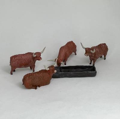 Highland Cows set (4) and trough (painted)